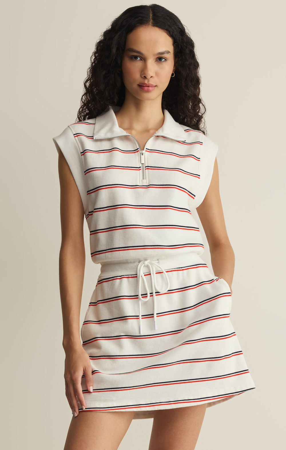 ZVD262925_WHT_FRONT